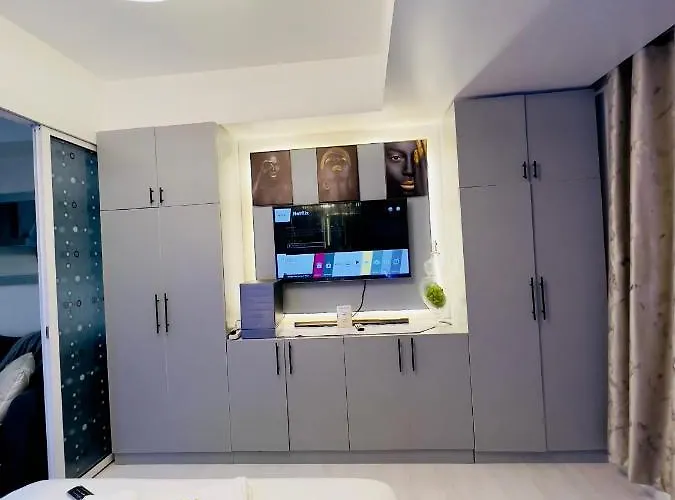 Azure Urban Residences - The Paris Hilton Club Apartment