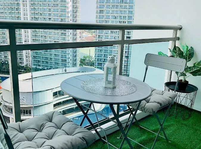 Azure Urban Residences - The Paris Hilton Club *