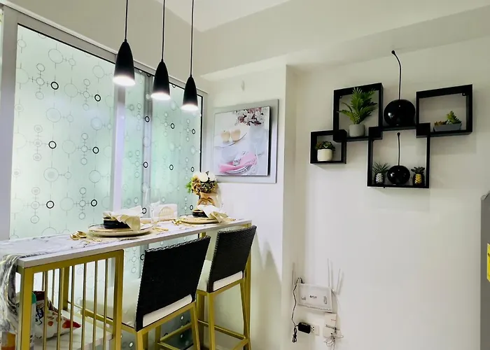 Azure Urban Residences - The Paris Hilton Club Manila