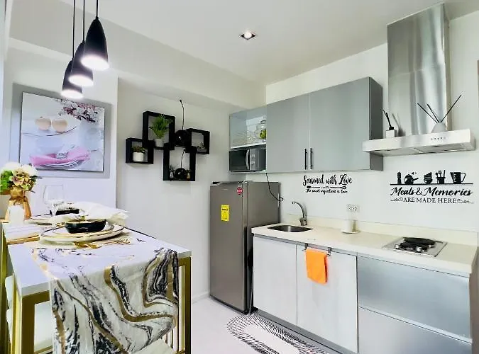Azure Urban Residences - The Paris Hilton Club Apartment